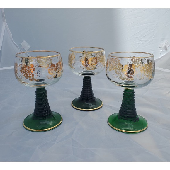 3 Vintage 4.5" Germany Bockling Roemer Grapes Pattern Glasses - Picture 1 of 5